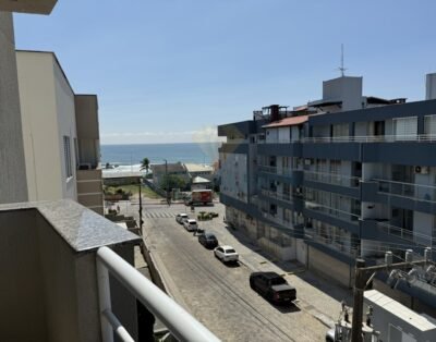CR-010 Departamento con 3 habitaciones a 150 metros del mar en Bombas