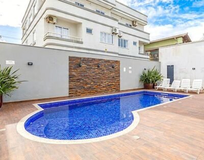 MO-A056 Departamento de 2 habitaciones con piscina a 250 metros del mar en Bombas