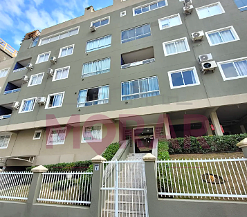 MO-A209 Departamento de 2 habitaciones con piscina a 180 metros del mar en Bombas