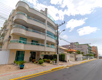 MO-A274 Departamento de 3 habitaciones a 190 metros del mar en Bombas
