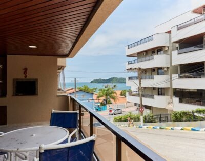 LI-1038 Departamento de 3 habitaciones con vista al mar en Bombinhas