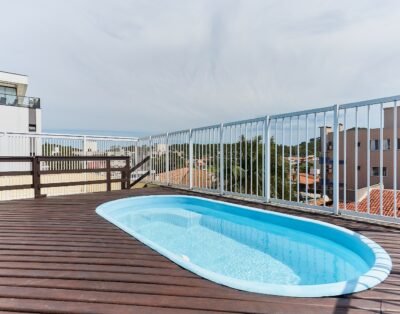 LI-791 Departamento de 3 habitaciones con piscina a 280 metros del mar en Bombinhas