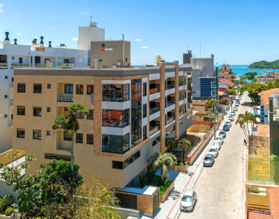 LI-1086 Departamento de 2 habitaciones a 150 metros del mar en Bombinhas