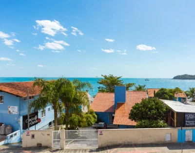 LI-590 Departamento de 2 habitaciones con vista al mar en Bombinhas